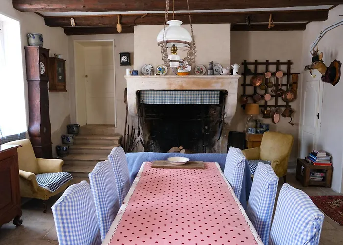 Penzion Chateau De 3*