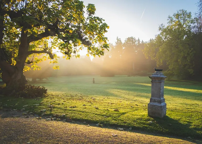Penzion Chateau De 3*